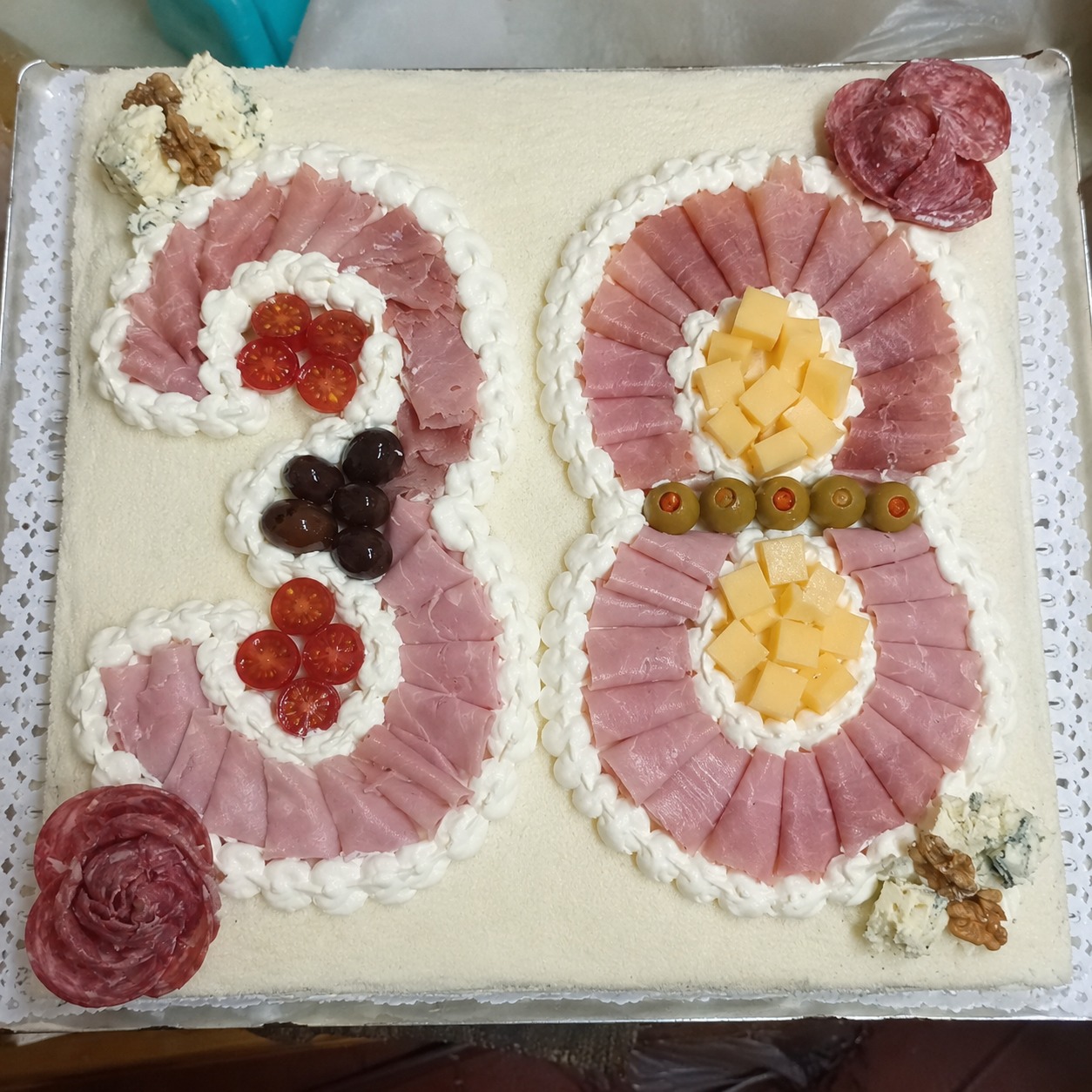 Torta de sándwiches de miga personalizada número 8